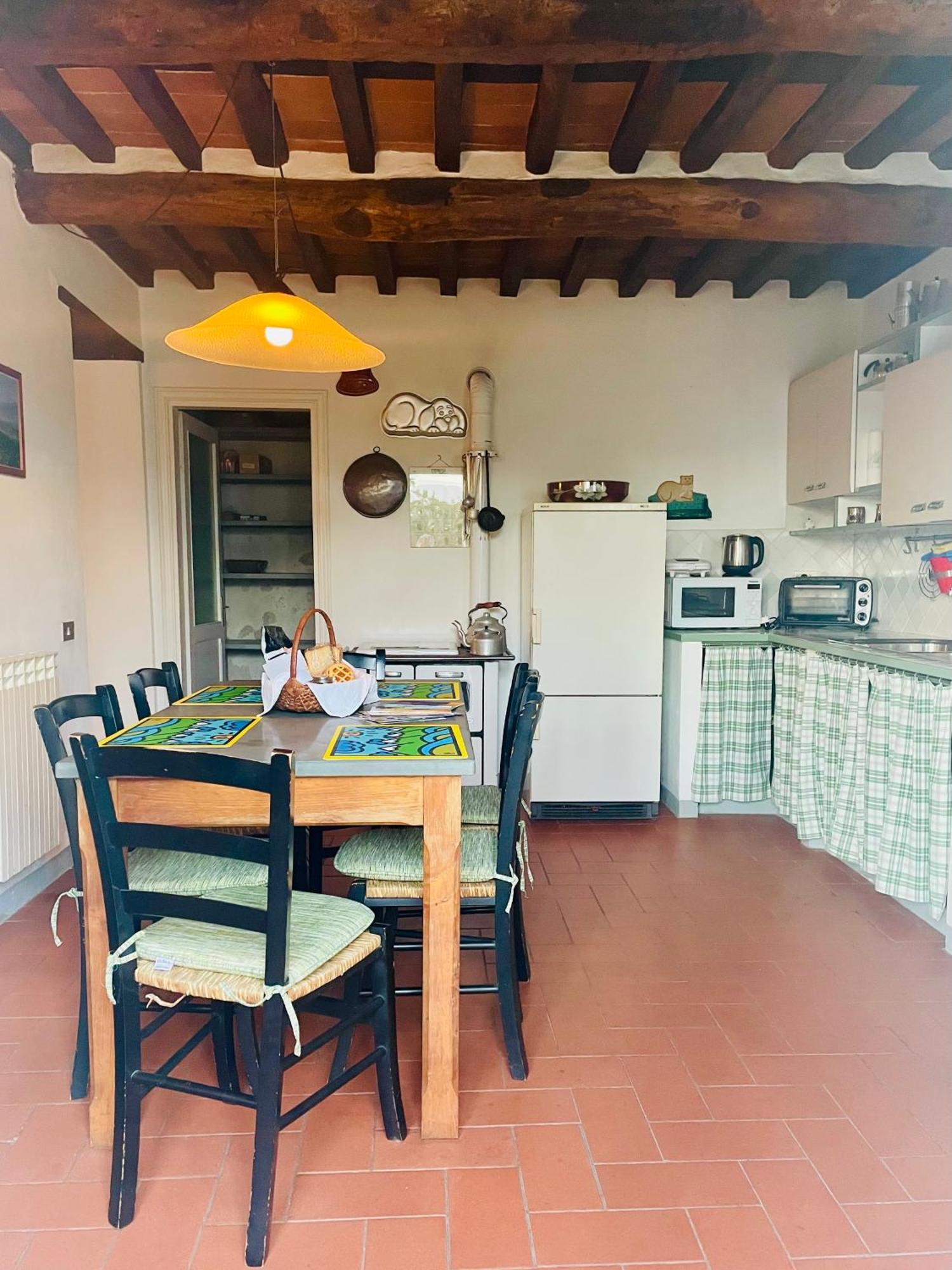 La Casa In Valli 35 巴尼－迪卢卡 外观 照片