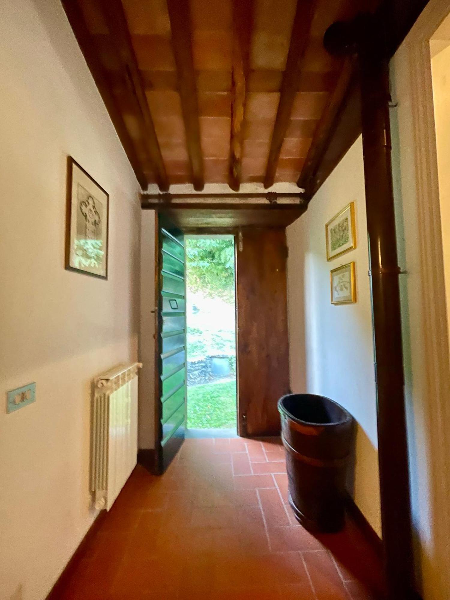 La Casa In Valli 35 巴尼－迪卢卡 外观 照片